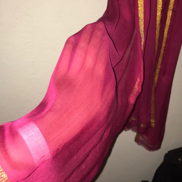 Scarf 🧣 - Picture 6 of 8